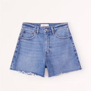 Curve Love High Rise Dad Shorts in Medium Wash
